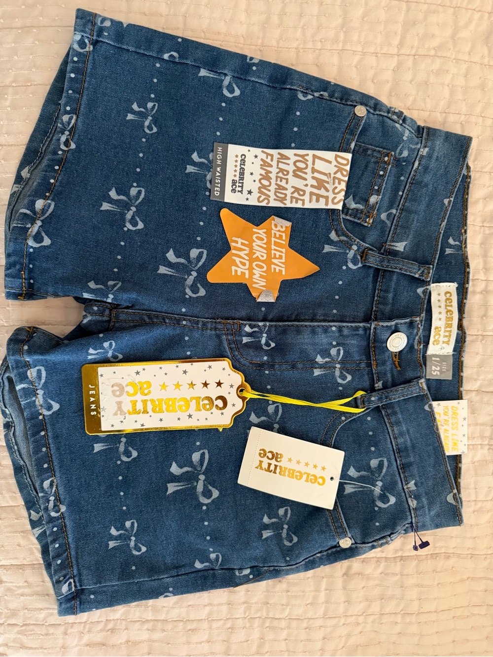 Celebrity Ace High Waisted Bow Print Denim Shorts NWT Size 1/25